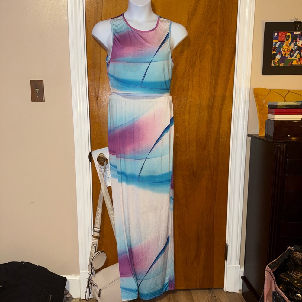 Sleeveless Multicolor Maxi Skirt Set